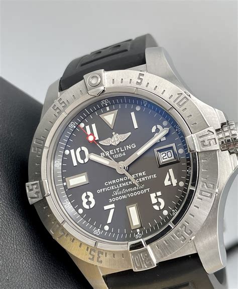 breitling avenger seawolf stainless steel.